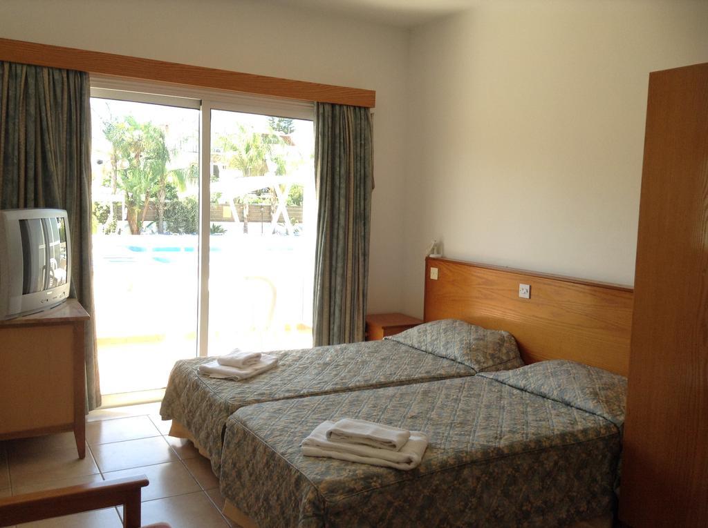 Valana Hotel Apartments 레메소스 외부 사진