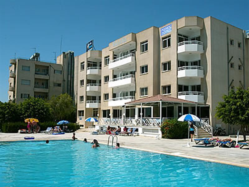Valana Hotel Apartments 레메소스 외부 사진