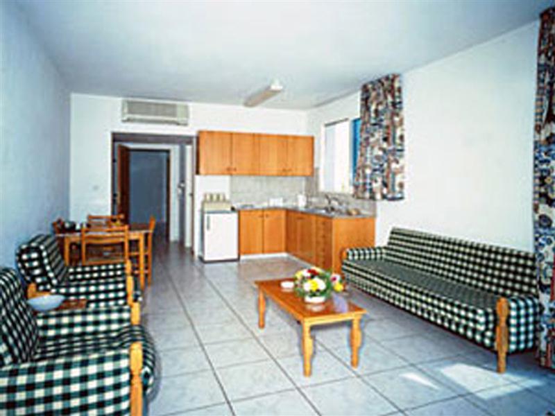 Valana Hotel Apartments 레메소스 외부 사진